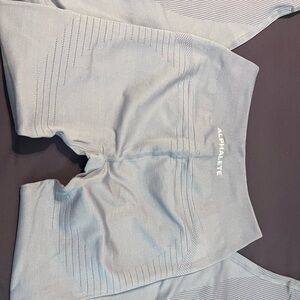 Alphalete leggings💜